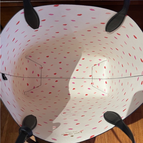 Kate Spade Pink and Black Disney Tote - Picture 5 of 9